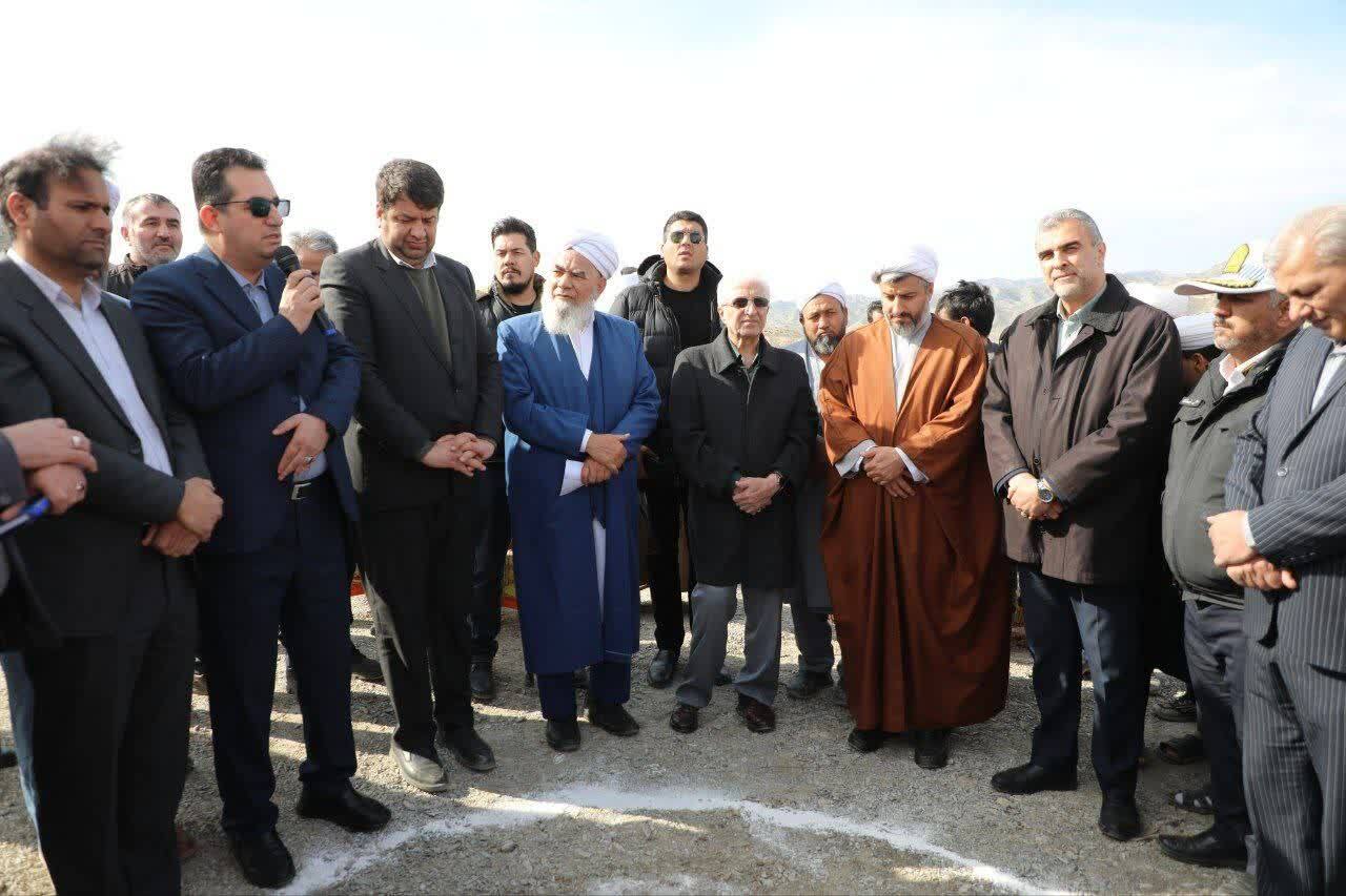 کلنگ مدرسه ۶ کلاسه روستای امانلی راز و جرگلان به زمین زده شد