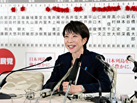 پیروزی قاطع حزب حاکم ژاپن در انتخابات