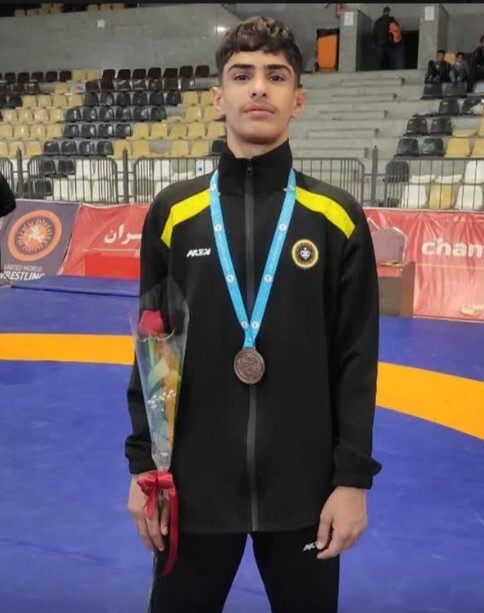 درخشش نوجوانان کشتی سپاهان در رقابت‌های کشوری