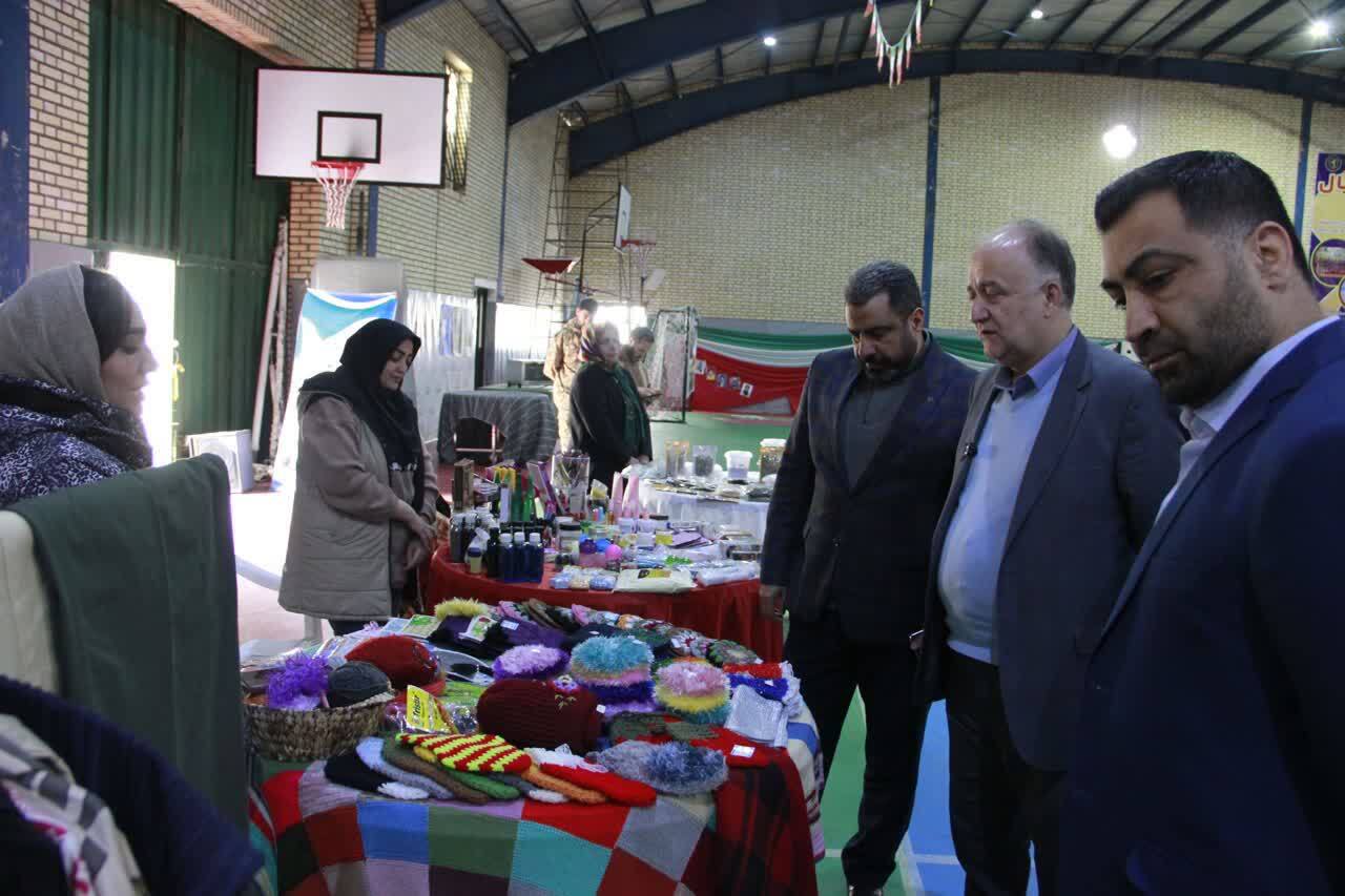 نمایشگاه اقتصاد مقاومتی سرپرستان خانوار افتتاح شد