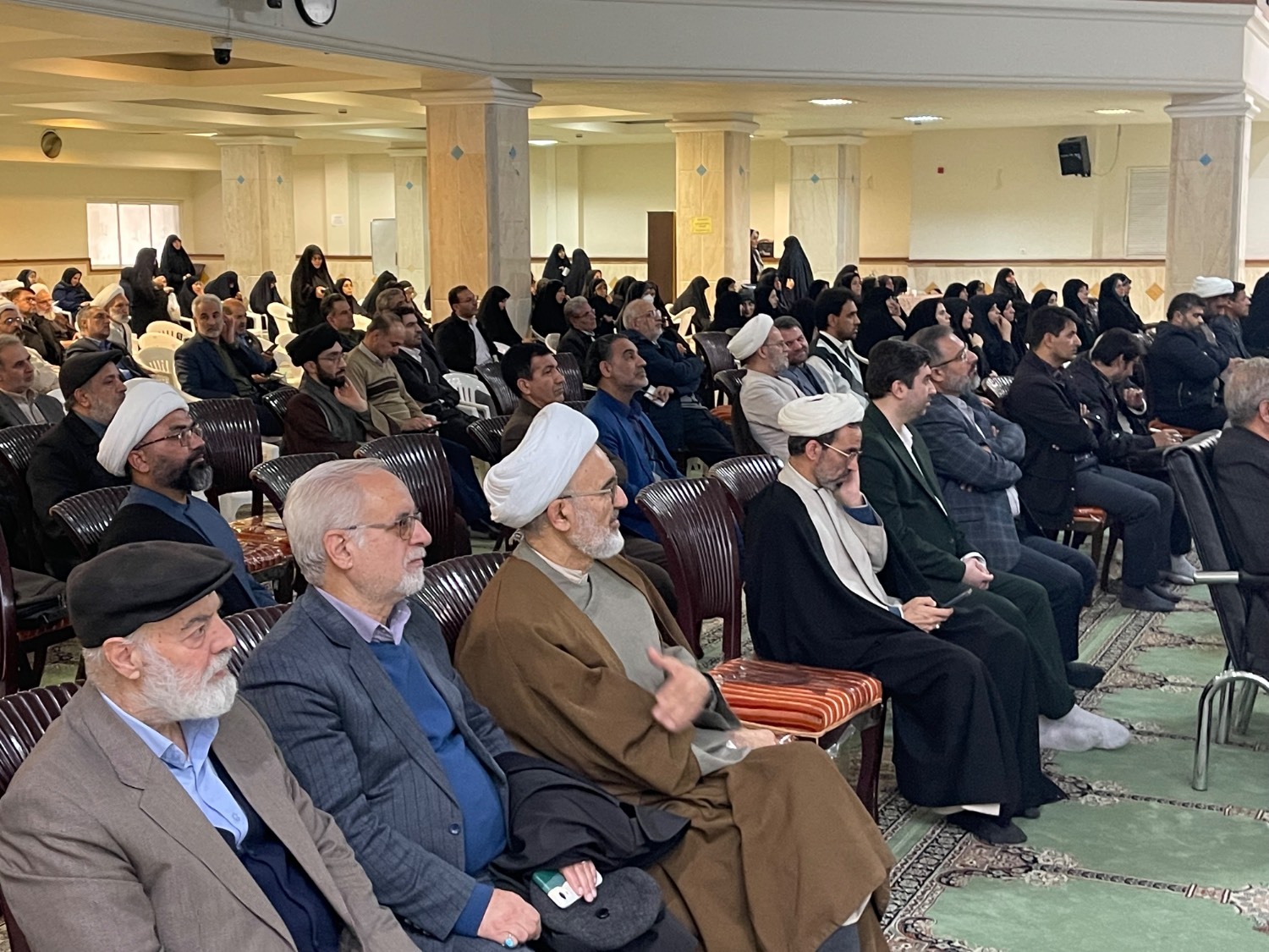 تلاش دشمن برای تغییرسبک زندگی جامعه ایرانی