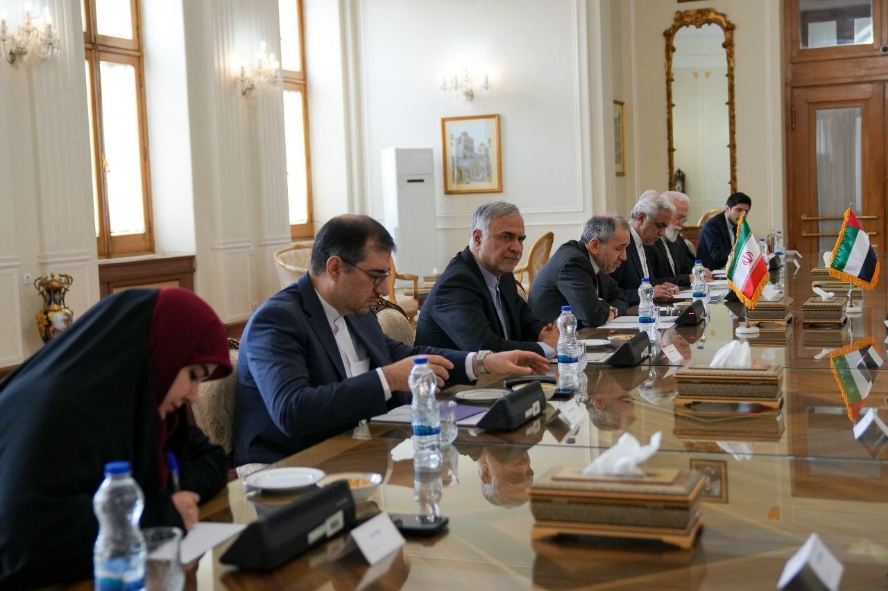 برگزاری نشست کمیته مشورت‌های ایران و امارات