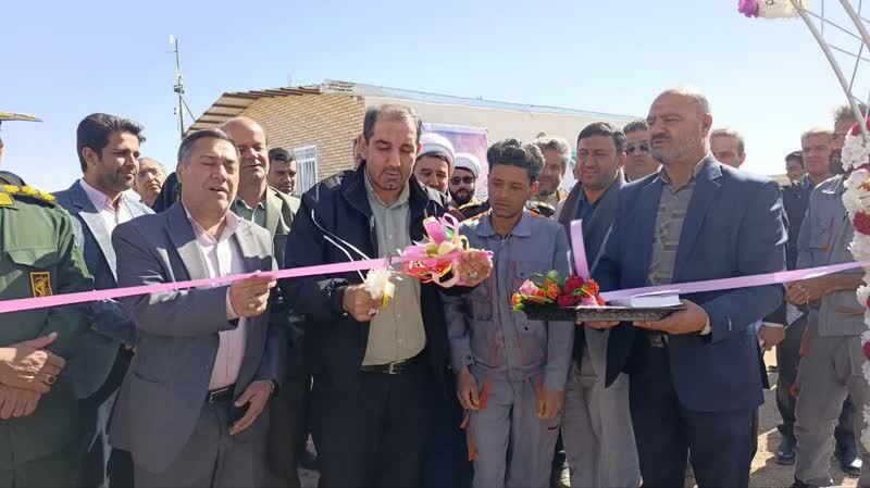 بهره‌برداری از ۱۰۳ طرح عمرانی و آموزشی در راور همزمان با دهه فجر