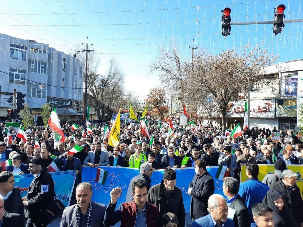 برگزاری راهپیمایی ۲۲ بهمن در ۳۷ نقطه استان کرمانشاه