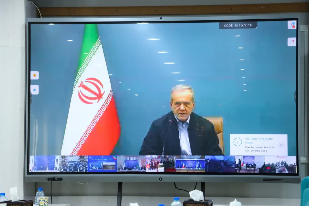 بهره برداری از طرح‌های وزارت راه و شهرسازی با حضور رئیس جمهور