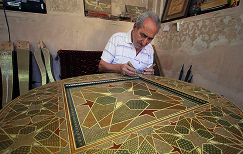 آموزش صنایع‌دستی فارس با بهره‌گیری از استادان پیشکسوت