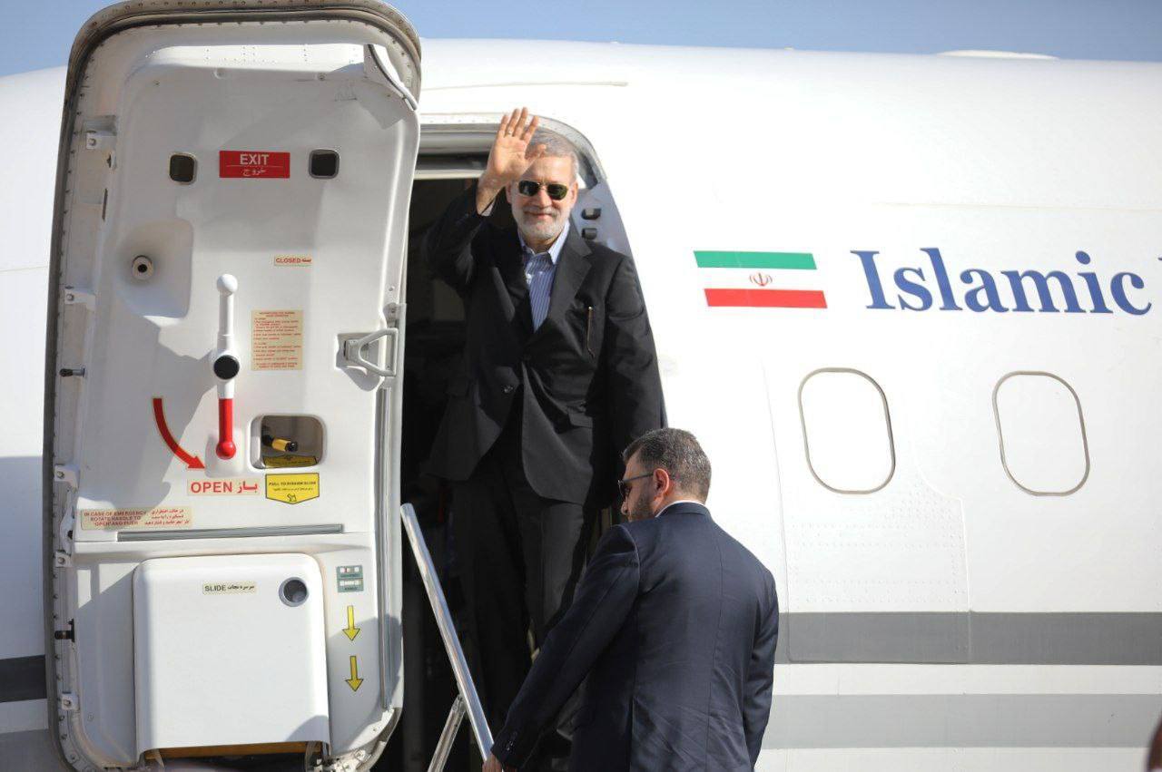 علی لاریجانی وارد دوحه شد