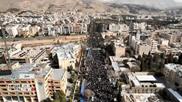 شکوه حضور شیرازی‌ها در قاب تصویر جشن انقلاب، ۲۲ بهمن ۱۴۰۴