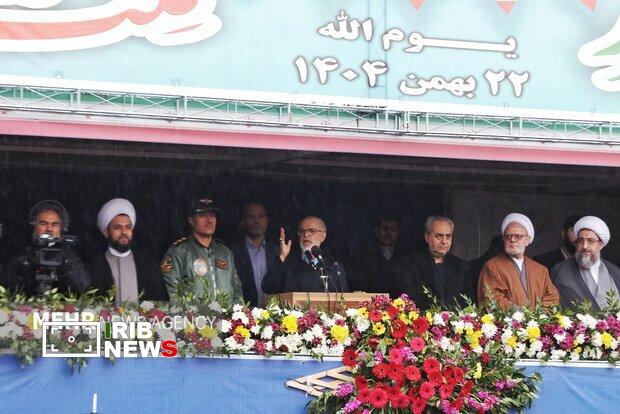 بصیرت ملت، مایه شکیت و ناامیدی دشمنان