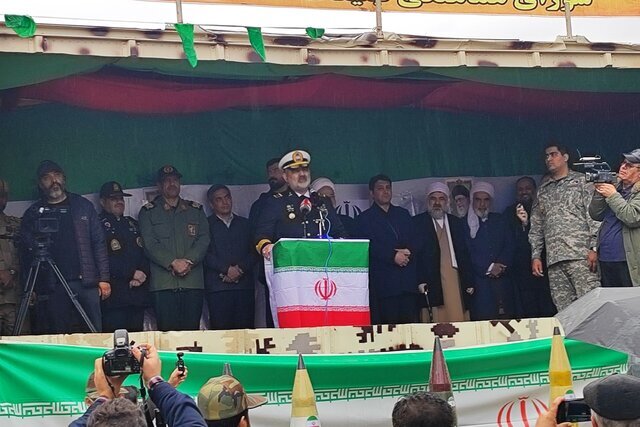 حضور فرماندهان ارشد نیرو‌های مسلح در راهپیمایی ۲۲ بهمن