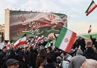 حضور پر شور مردم پایتخت در راهپیمایی ۲۲ بهمن