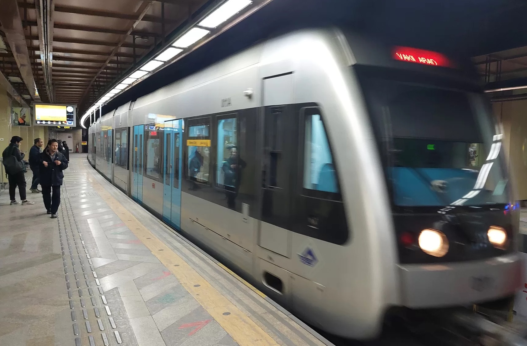 برگشت ساعات بهره‌برداری مترو مشهد مانند روال قبل