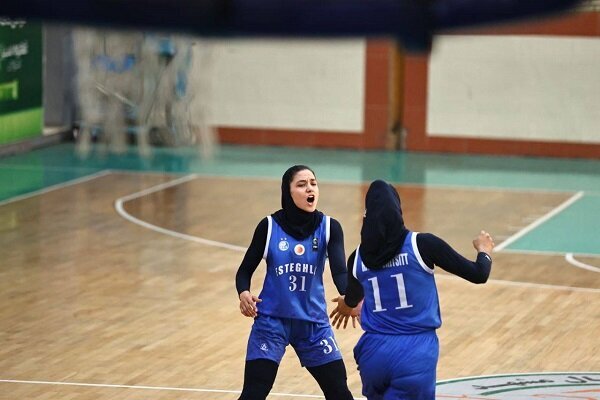 پیروزی استقلالی‌ها در دیدار نخست