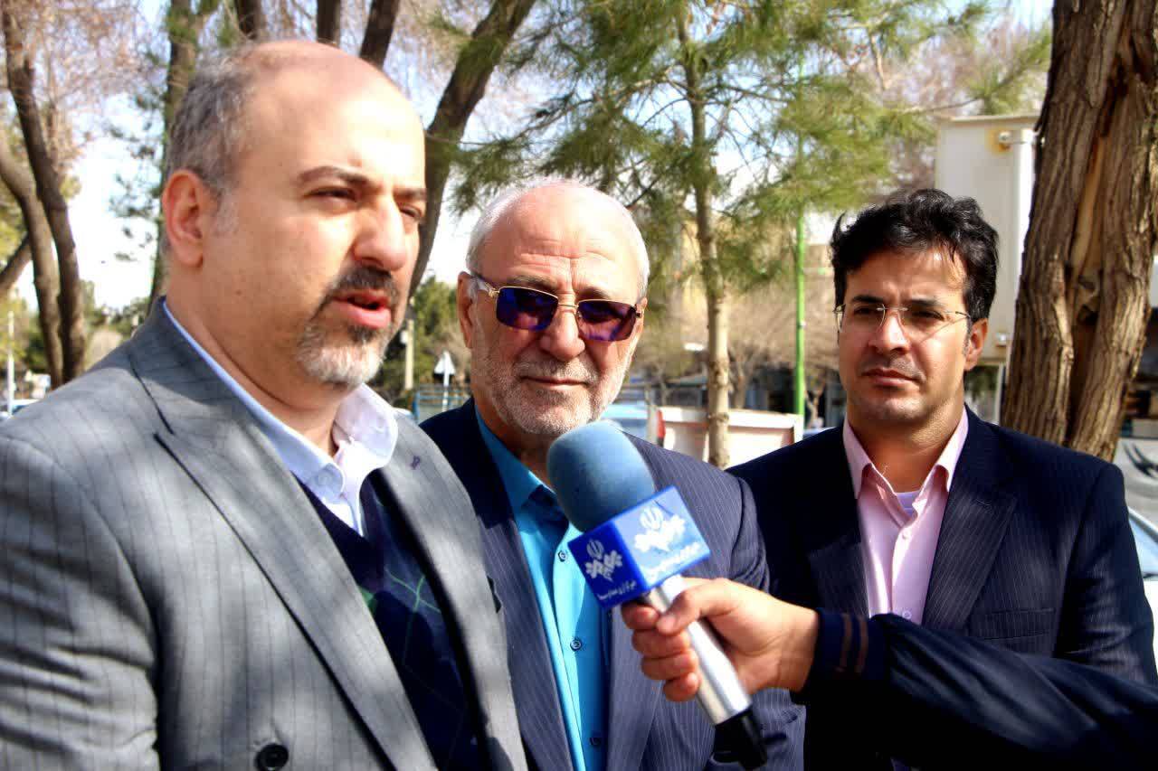 سفر معاون وزیر ارتباطات به برخوار و بررسی مشکلات ارتباطی شهرستان سفر معاون وزیر ارتباطات به برخوار و بررسی مشکلات ارتباطی شهرستان