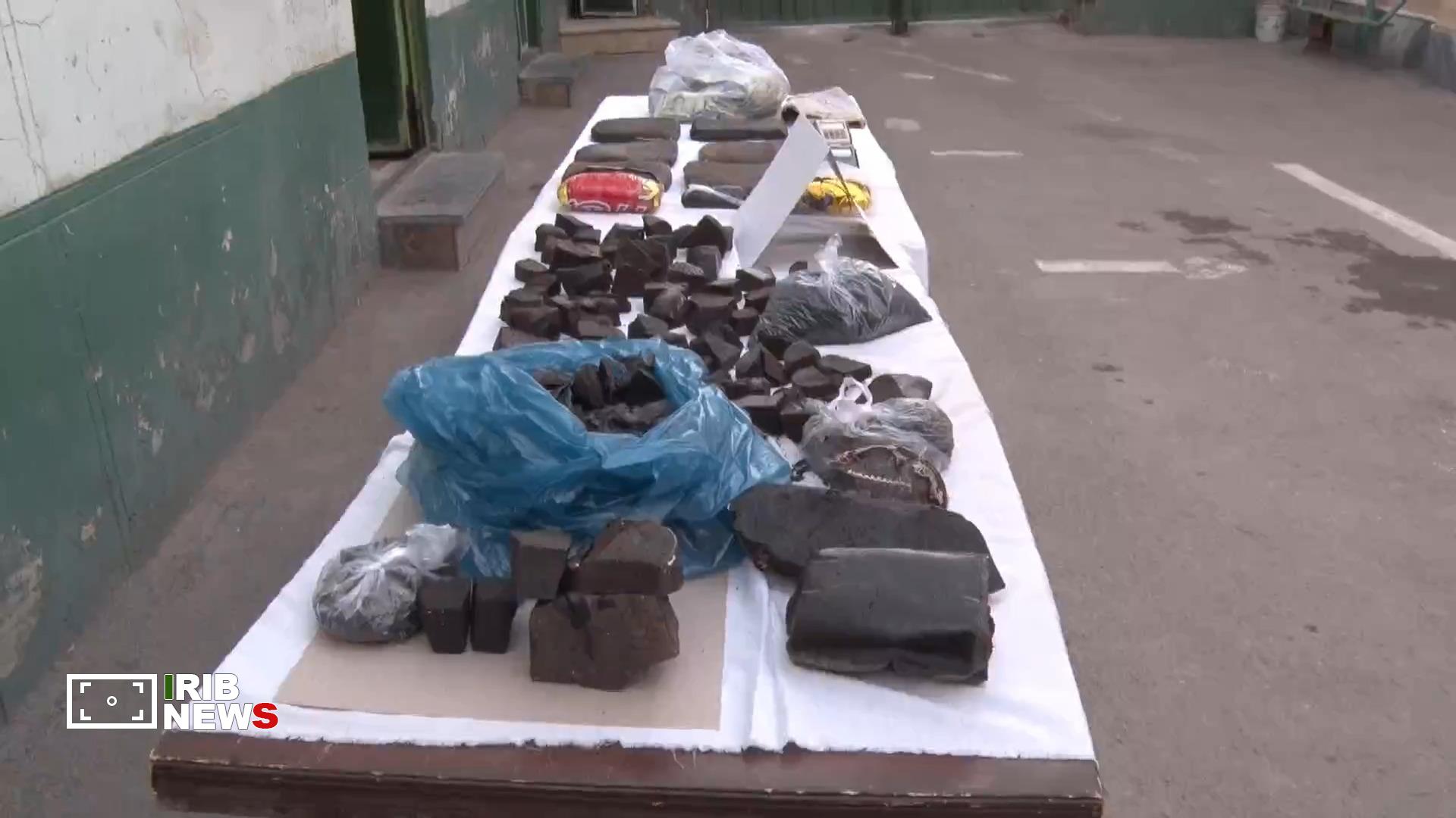 متلاشی شدن باند توزیع و فروش مواد مخدر در ملکان متلاشی شدن باند توزیع و فروش مواد مخدر در ملکان