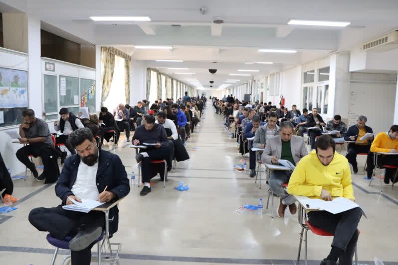 رقابت علمی ۳۶۷۵ داوطلب دکتری تخصصی ۱۴۰۵ در دانشگاه رازی