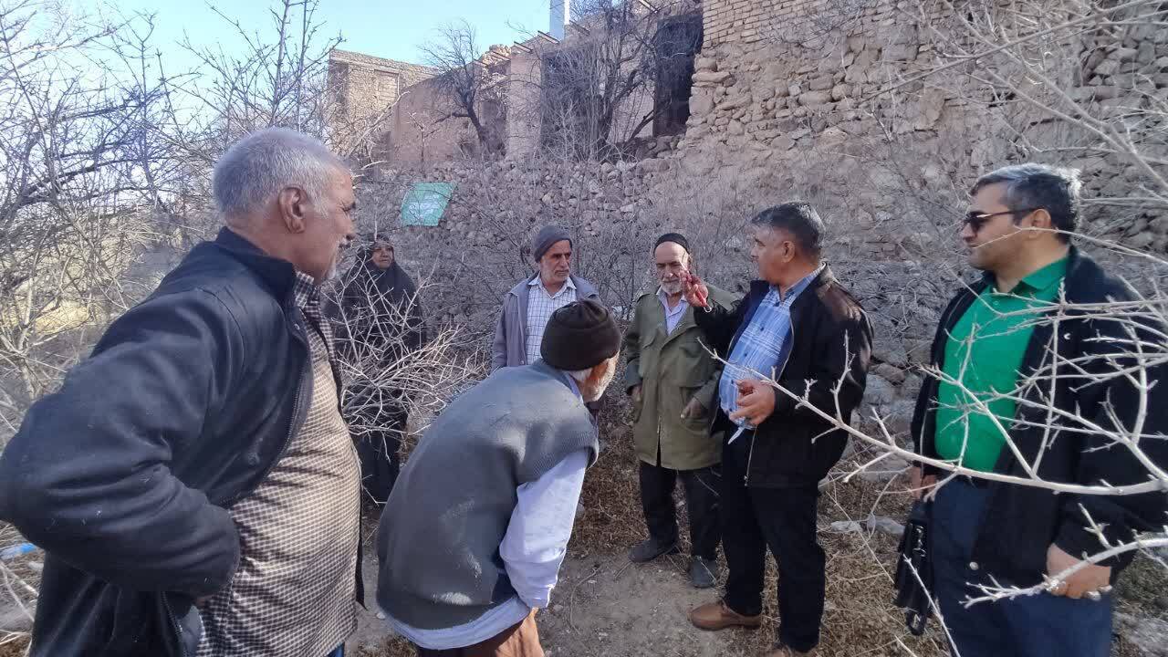 آموزش مدیریت باغات گرمسیری و نیمه گرمسیری در خضرآباد