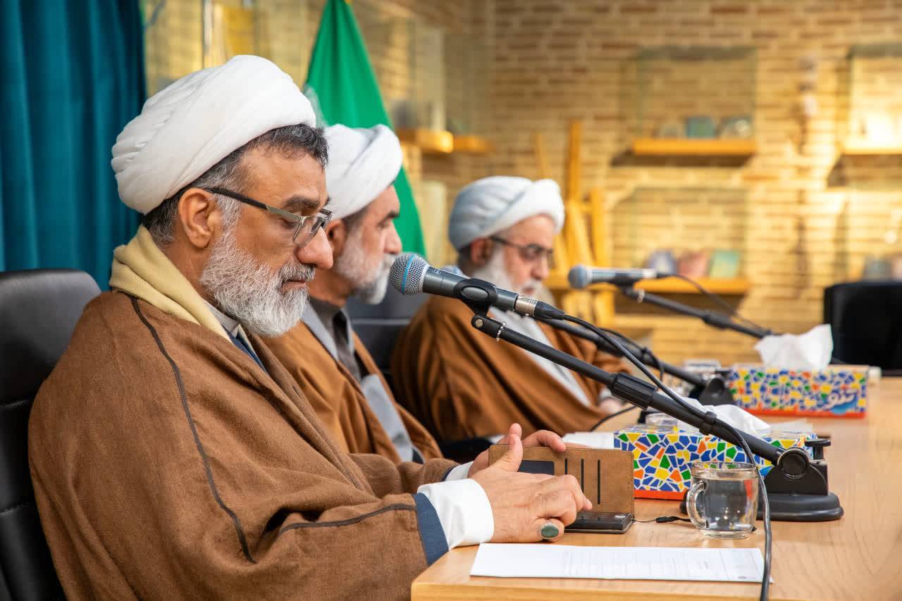 تقسیم‌بندی دو دوره‌ای علم اصول فقه با شواهد تاریخی همخوانی ندارد