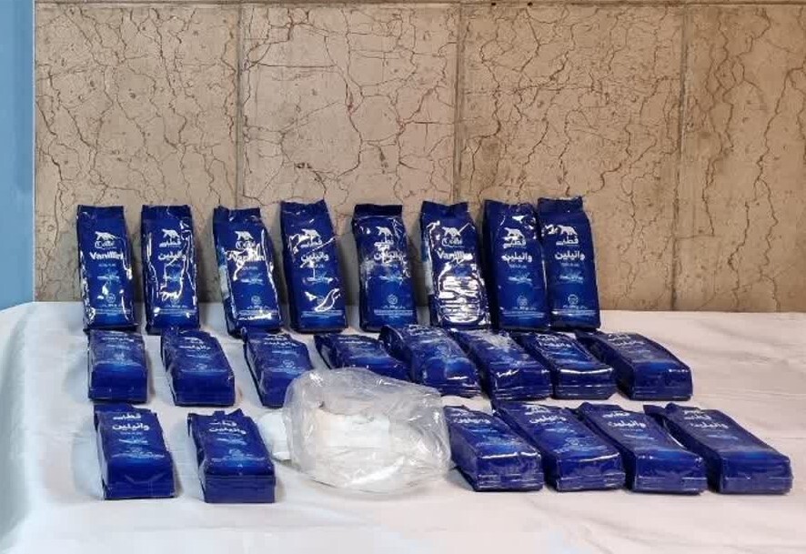 **کشف وانیل آغشته به شیشه در فرودگاه امام خمینی