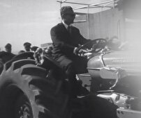 کشاورزان مازندرانی در دام اصلاحات ارضی شاه