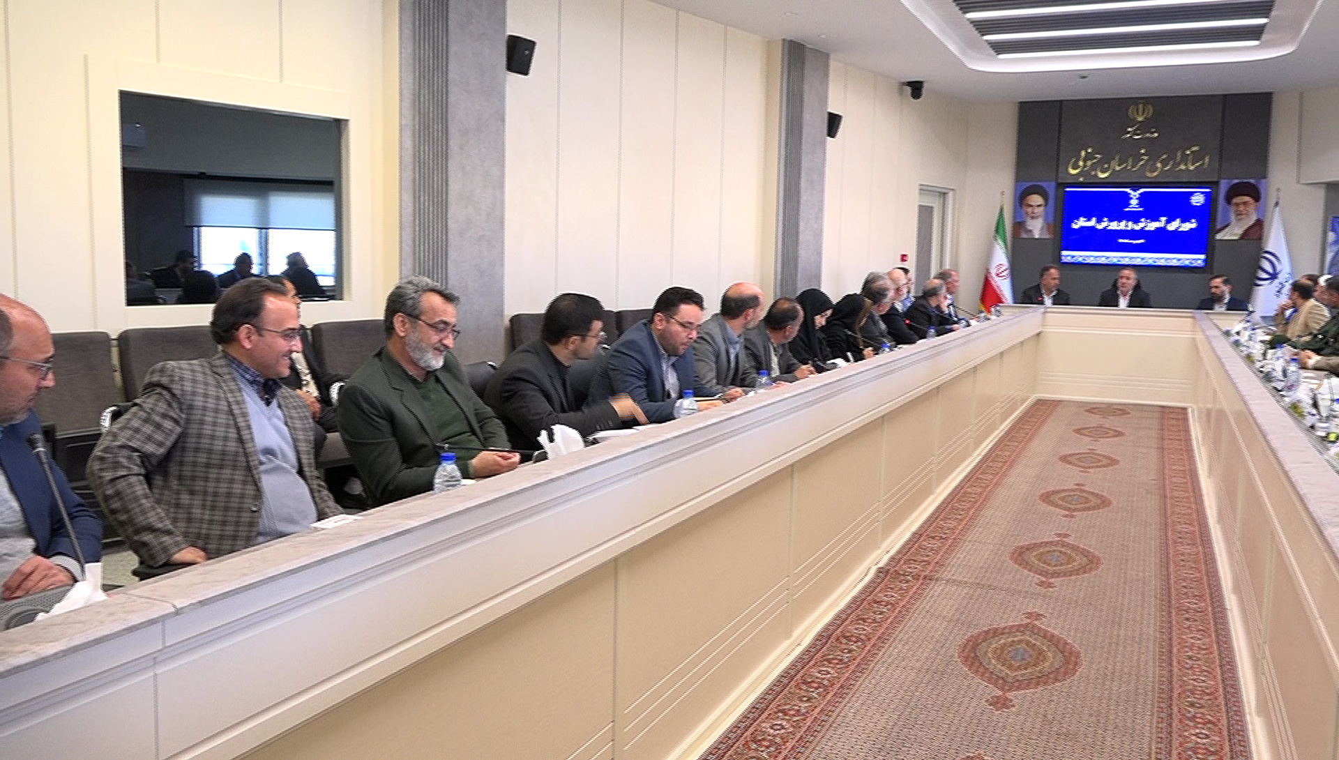 تاکید بر  مهارت‌آموزی و اشتغال‌زایی