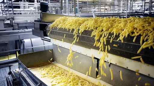 گام مؤثر در جلوگیری از خام‌فروشی و توسعه صنایع استان کرمانشاه