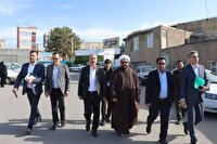 ساختمان‌های حاکمیتی، نماد هویت شهری