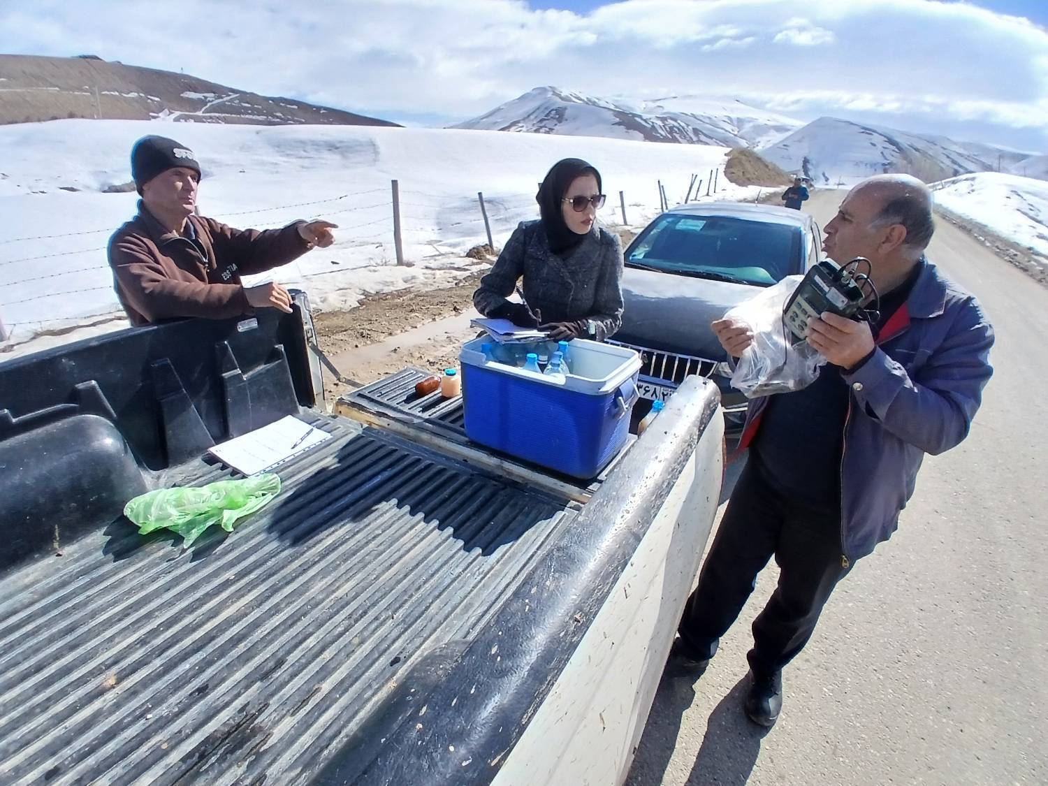 نظارت محیط‌زیست تکاب بر عملکرد آزمایشگاه معتمد در کارخانه استحصال طلا