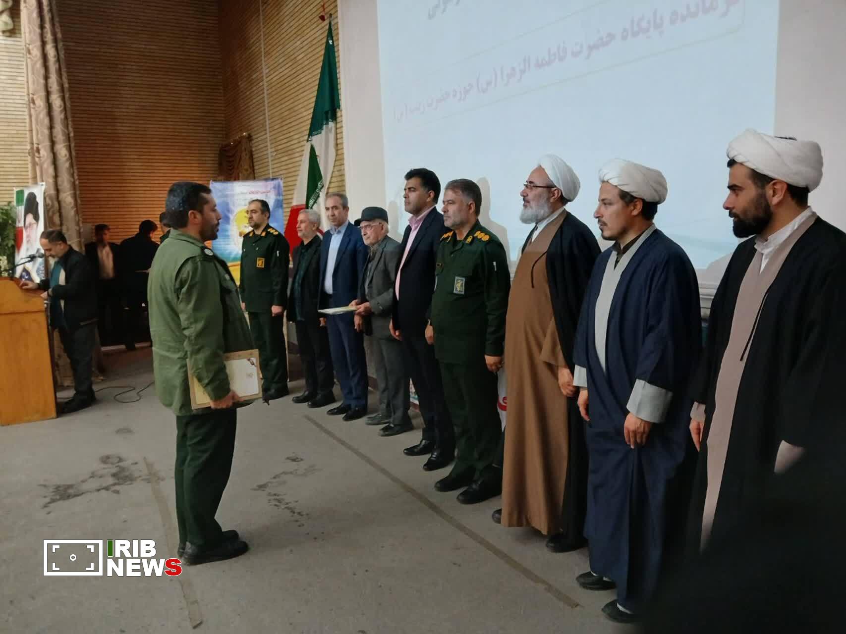 شناخت برترینهای جشنواره مالک اشتر سپاه ناحیه آذرشهر شناخت برترینهای جشنواره مالک اشتر سپاه ناحیه آذرشهر