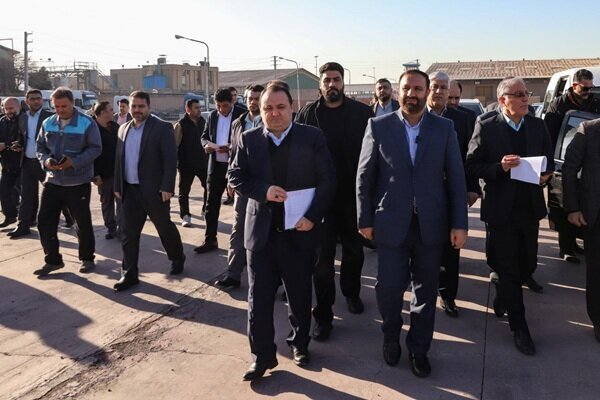 تعیین تکلیف ۱۵ همت کالا در گمرکات تهران