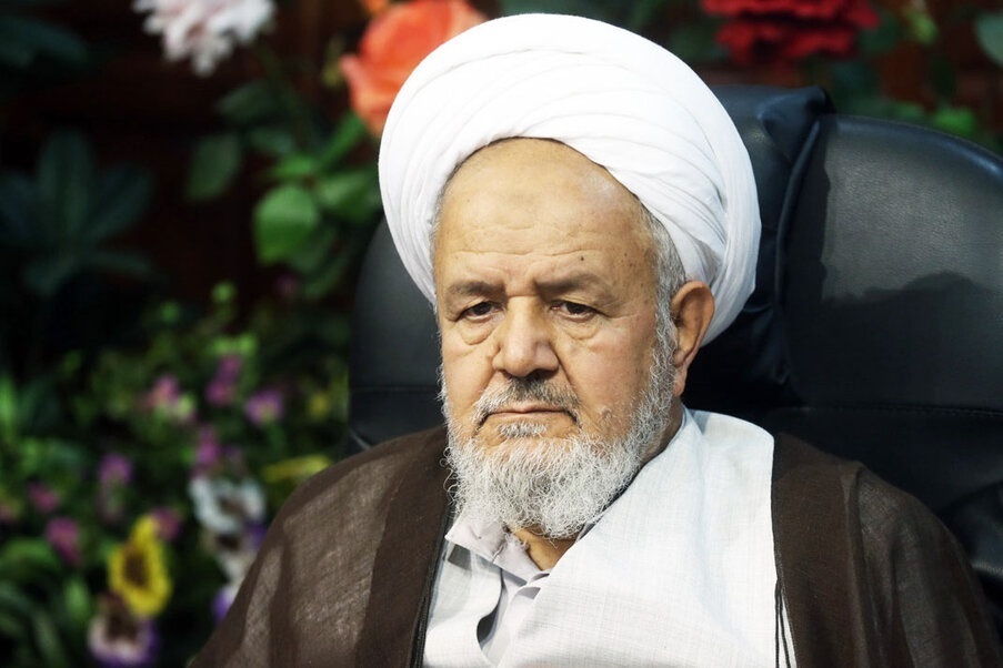 منافع آمریکا و رژیم صهیونی در منطقه نامشروع است منافع آمریکا و رژیم صهیونی در منطقه نامشروع است