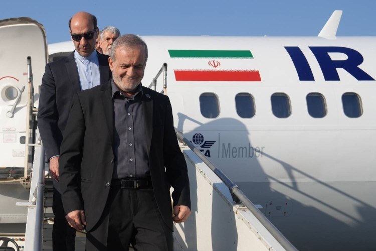 ورود رئیس جمهور به مشهد ورود رئیس جمهور به مشهد