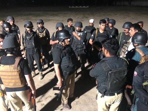 حمله تروریستی به مسافران در پاکستان خنثی شد