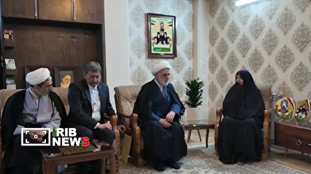 نماز در خانه همسر و مادر ۷ شهید