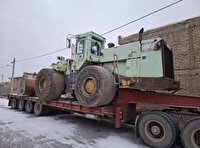 توقیف لودر ۱۵۰ میلیارد ریالی بدون مجوز در بوانات