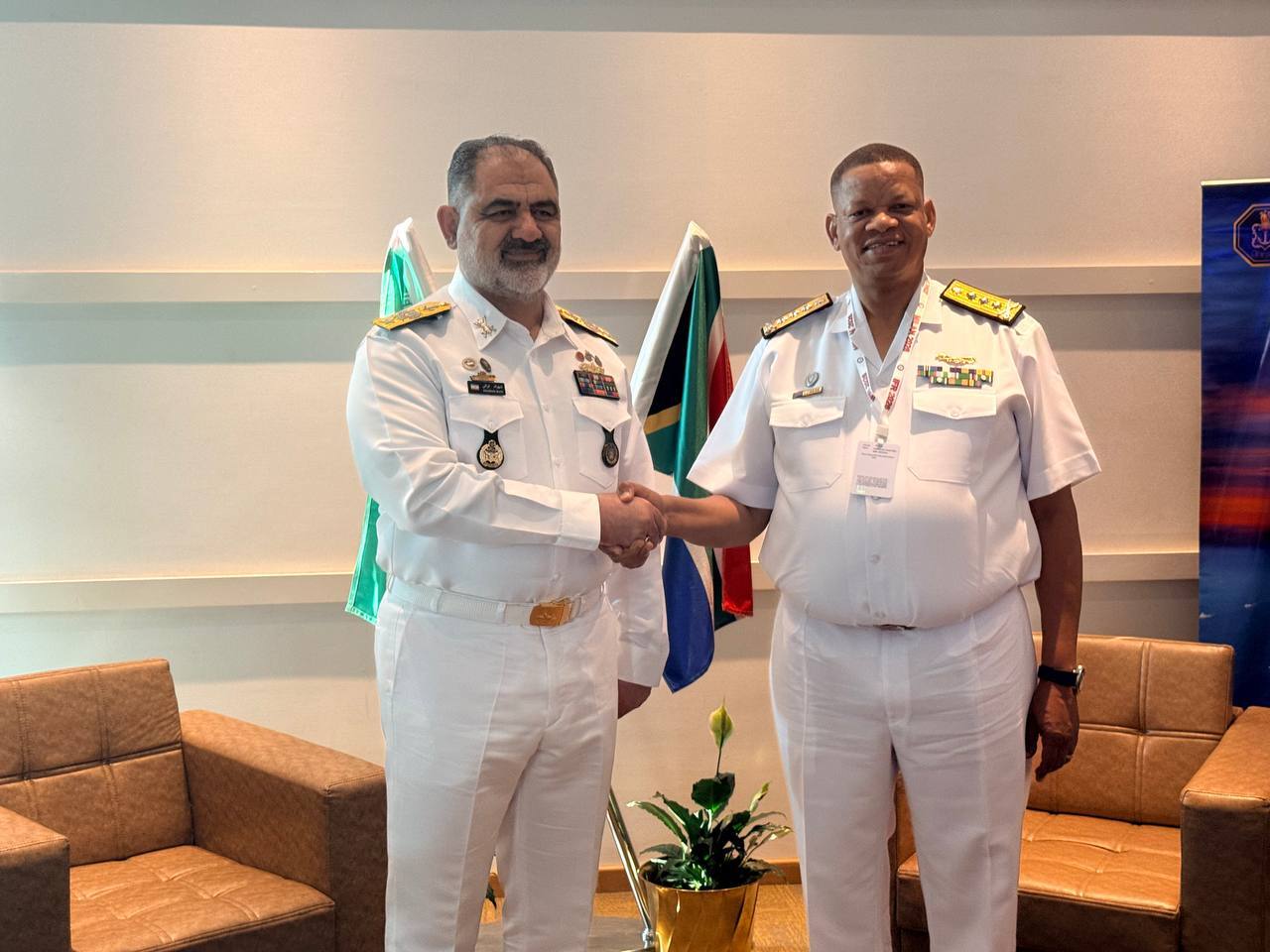 گسترش دیپلماسی دریایی با کشورهای همسو و همسایه