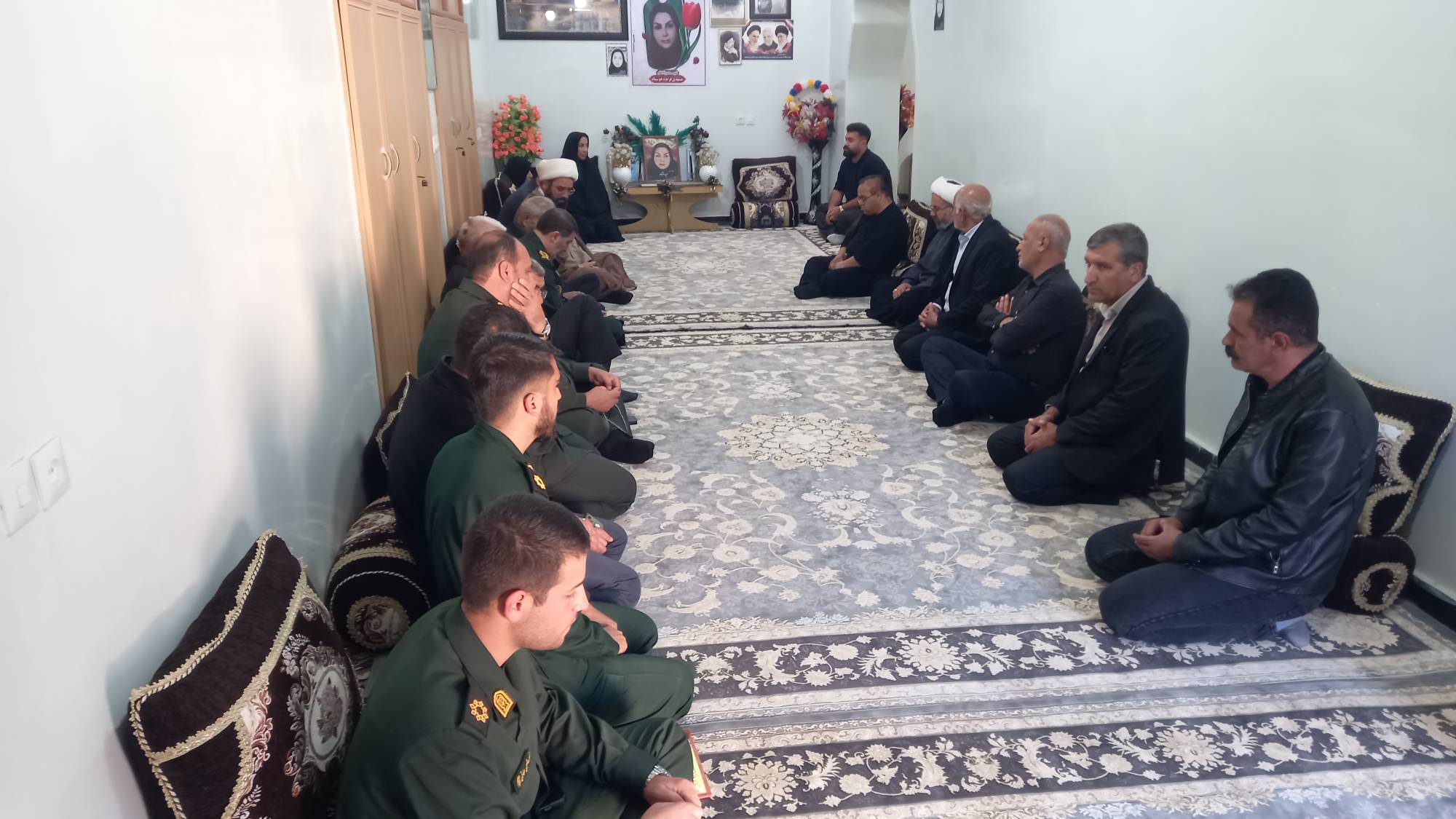 دیدار مسئولان با خانواده شهید حادثه تروریستی صهیونی آمریکایی