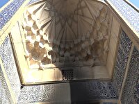 اثر تاریخی ۷۰۰ ساله زیر آتش اغتشاش