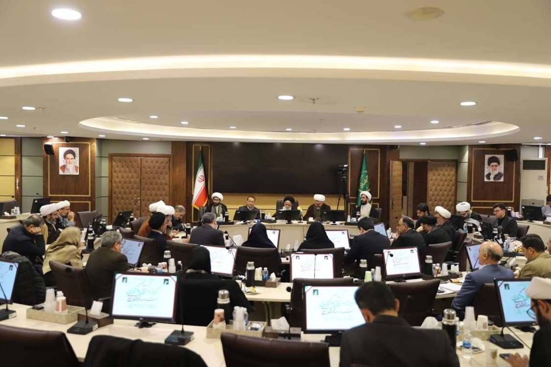 تأکید بر تبیین دستاوردهای انقلاب اسلامی در توسعه روستایی، عشایری و امنیت غذایی تأکید بر تبیین دستاوردهای انقلاب اسلامی در توسعه روستایی، عشایری و امنیت غذایی