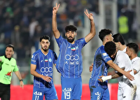 دشت سه امتیازی استقلال در یزد