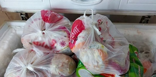 کشف و معدومسازی ۱۳۸ کیلوگرم مرغ و آلایش فاسد در امیدیه کشف و معدومسازی ۱۳۸ کیلوگرم مرغ و آلایش فاسد در امیدیه