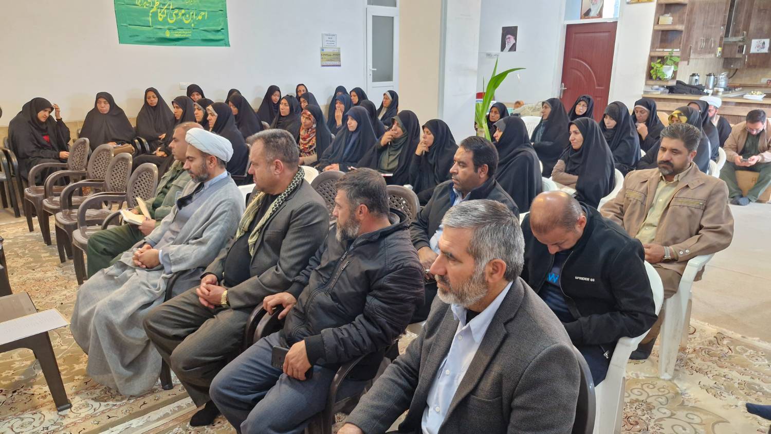 برگزاری جلسه همفکری اعضای گروههای جهادی و فعالان اجتماعی در بیضا برگزاری جلسه همفکری اعضای گروههای جهادی و فعالان اجتماعی در بیضا