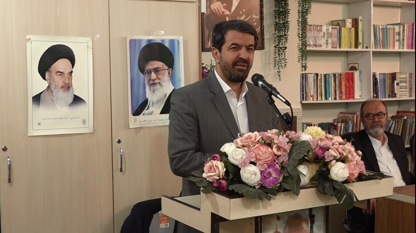 برترین عبادت، خدمت به خلق خداست