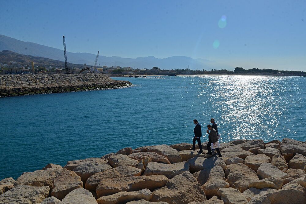 نیروگاه خورشیدی پایانه بندر سیراف به بهره‌برداری رسید