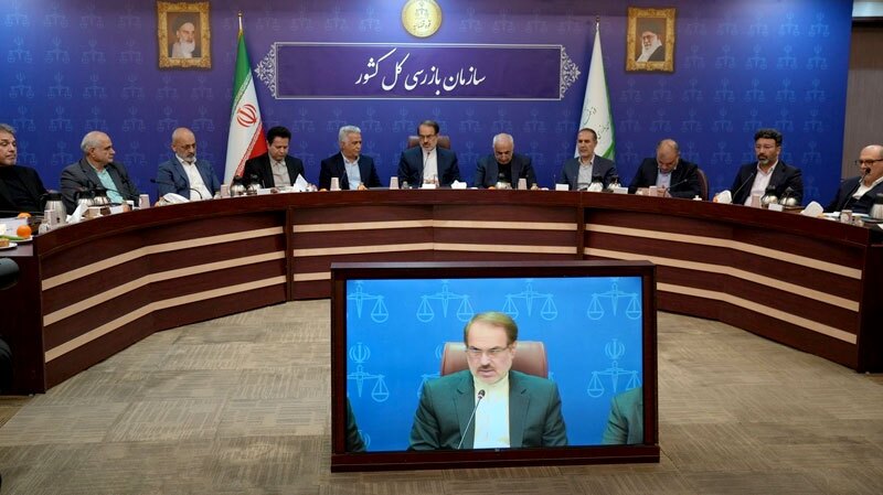 برخورد قاطع با سوءاستفاده کنندگان از کارت‌های بازرگانی