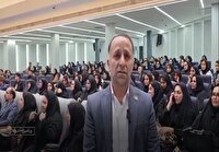 تجلیل از ۲۰۰ دانش‌آموز و معلم برتر ورامین در جشن ستارگان