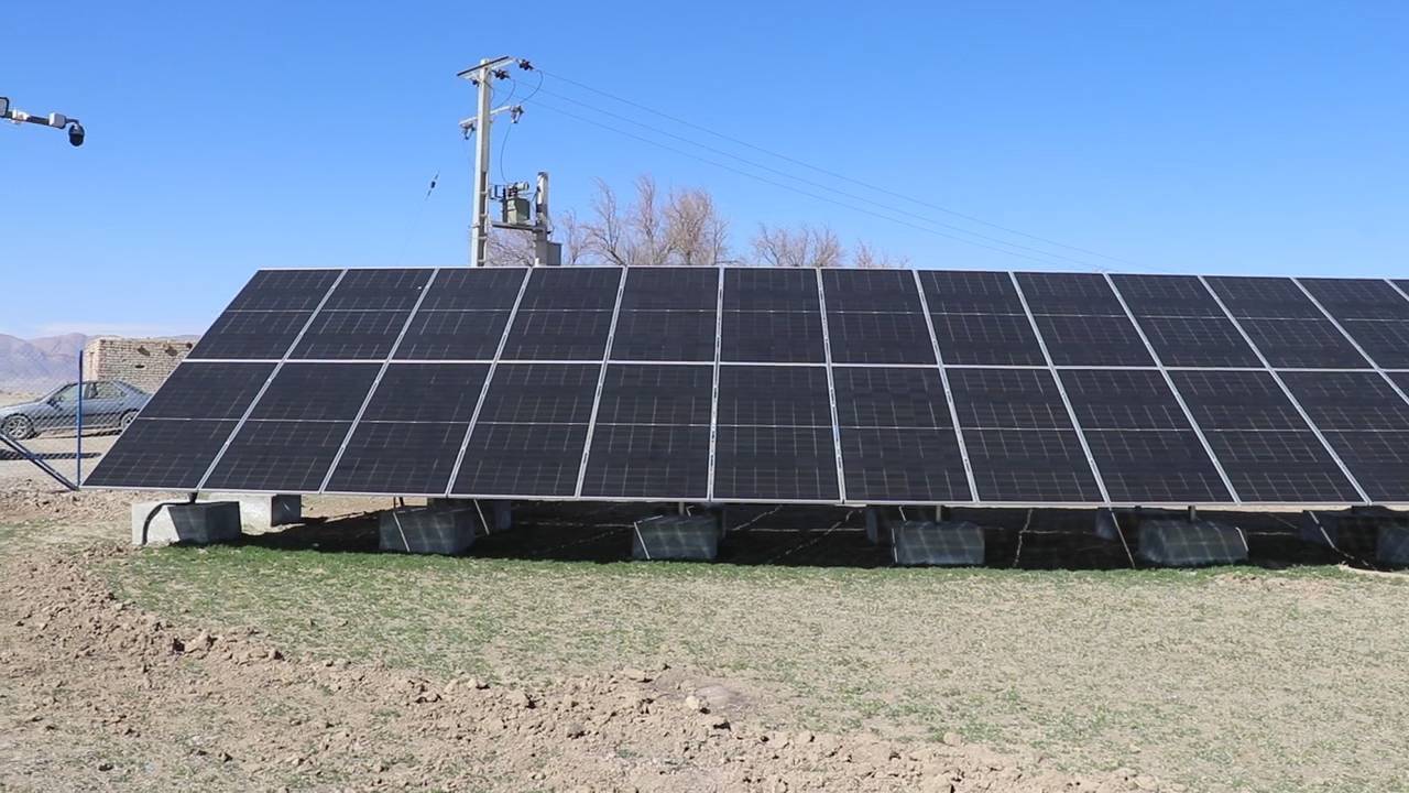 بهره برداری از نخستین نیروگاه خورشیدی در ورزنه گلپایگان