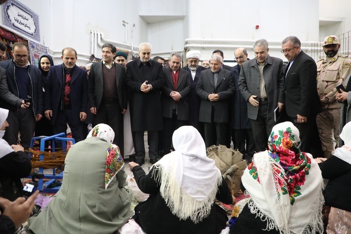 ۶۰ میلیارد ریال اعتبار به شهر ملی گلیم عنبران اختصاص یافت ۶۰ میلیارد ریال اعتبار به شهر ملی گلیم عنبران اختصاص یافت