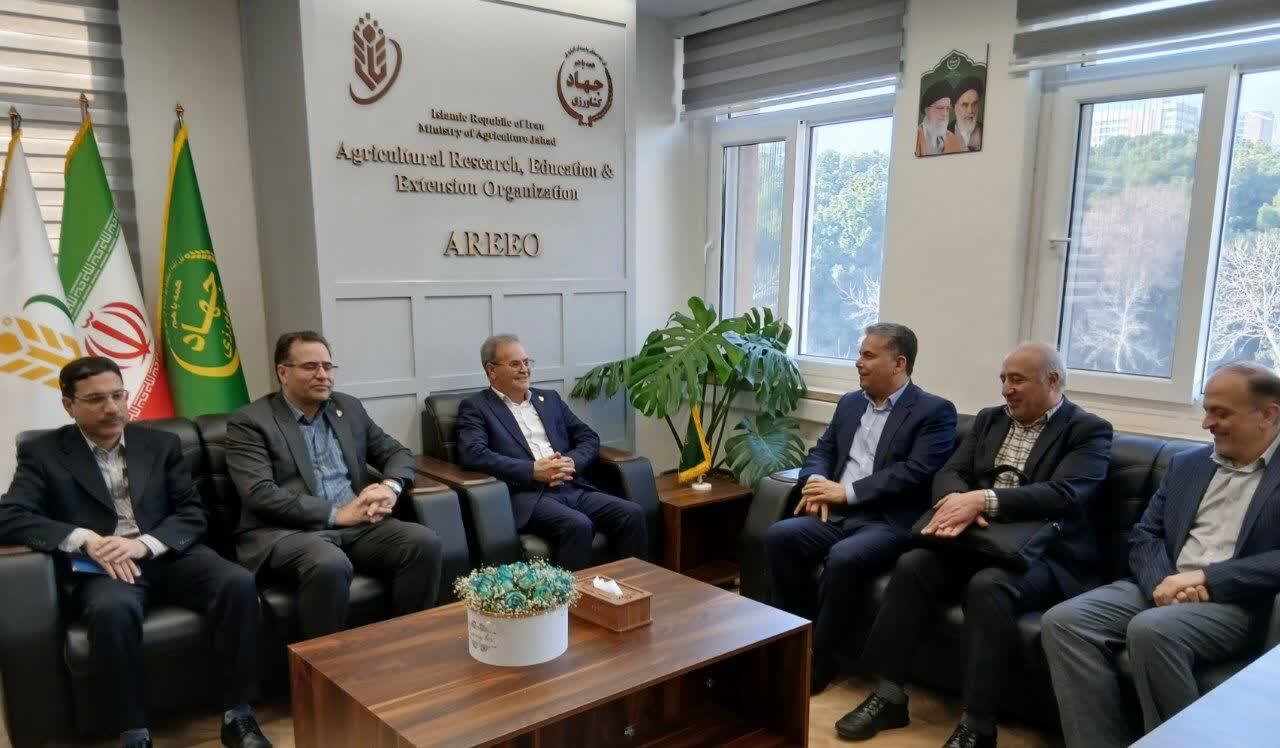 تقویت همکاریهای دو سازمان در حوزه تنوع زیستی و ذخایر ژنتیکی تقویت همکاریهای دو سازمان در حوزه تنوع زیستی و ذخایر ژنتیکی