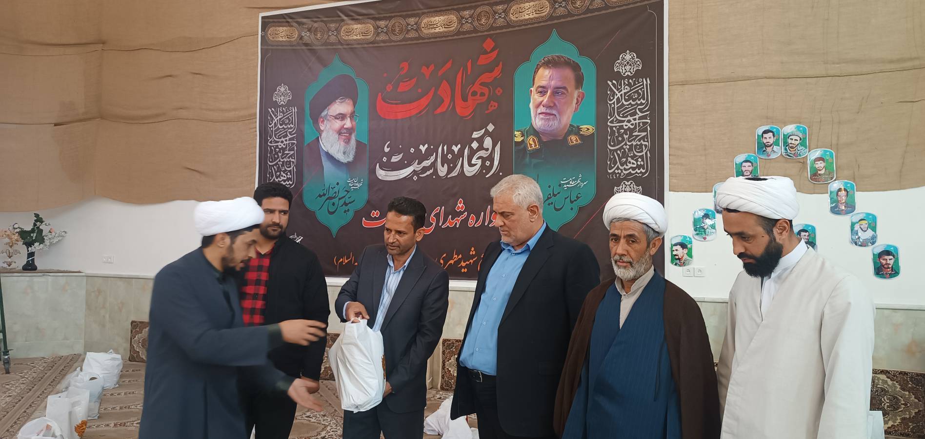 توزیع ۵۰۰ سبد معیشتی بین خانوادهای نیازمند در تایباد